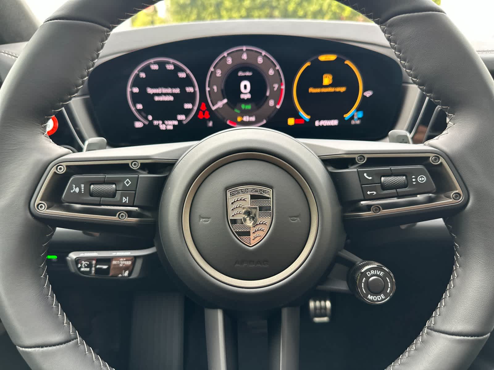 Thumbnail: 2026 Porsche Cayenne - 27