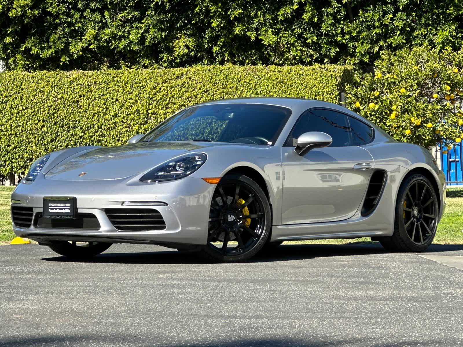 2022 Porsche 718 Cayman T -
                  Los Angeles, CA