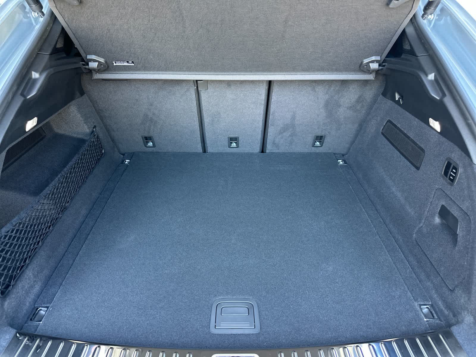 Thumbnail: 2026 Porsche Cayenne - 16