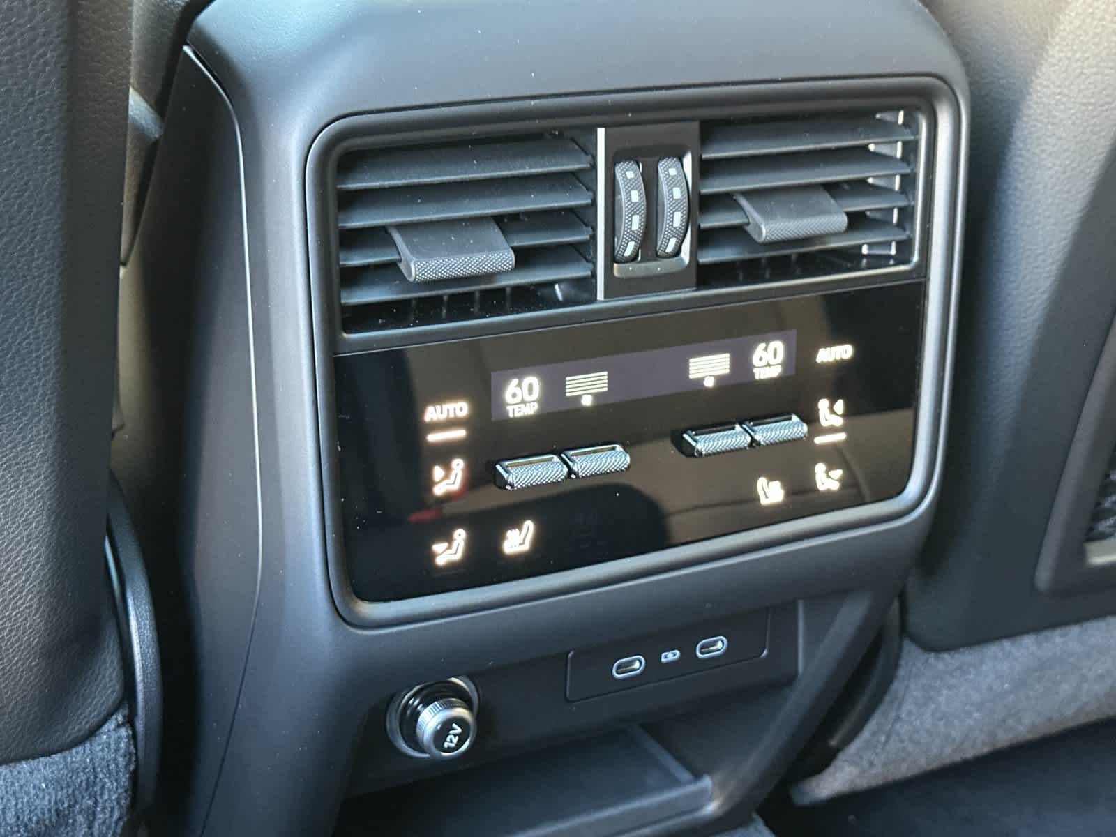 Thumbnail: 2026 Porsche Cayenne - 14