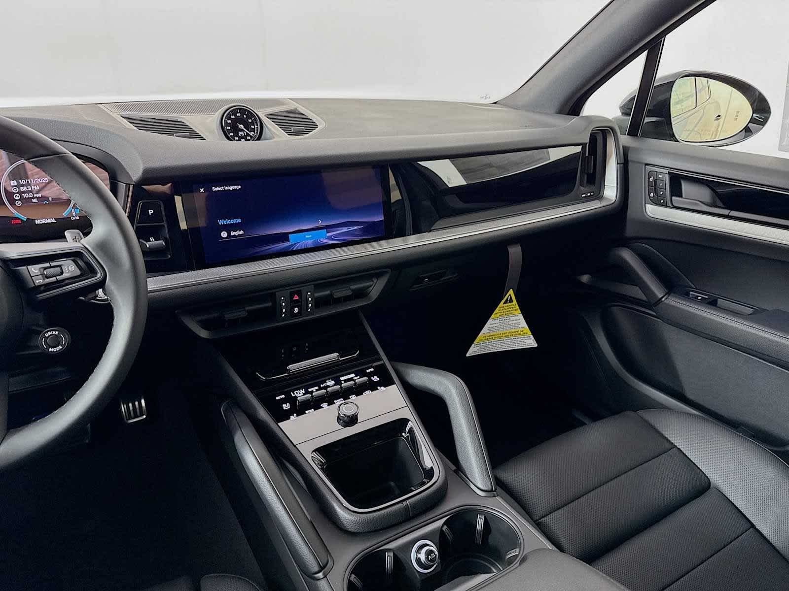 Thumbnail: 2026 Porsche Cayenne - 19