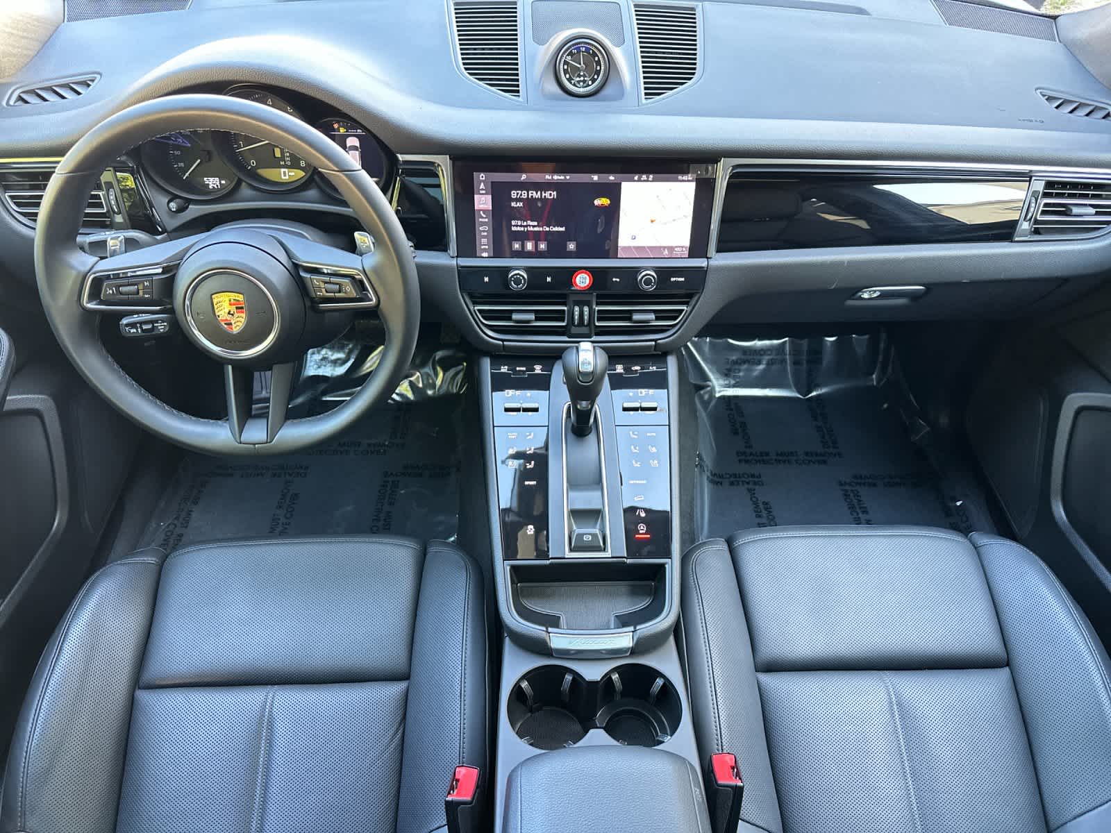 Thumbnail: 2025 Porsche Macan - 6