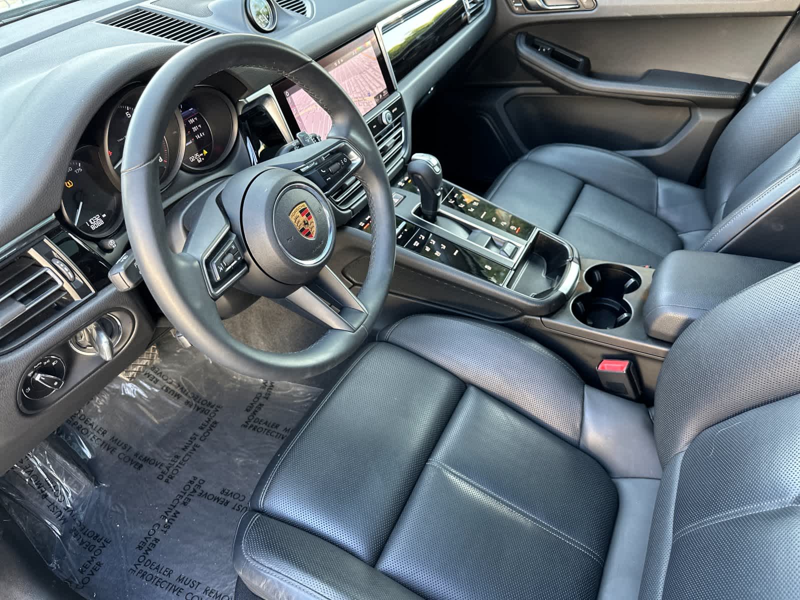 Thumbnail: 2025 Porsche Macan - 4