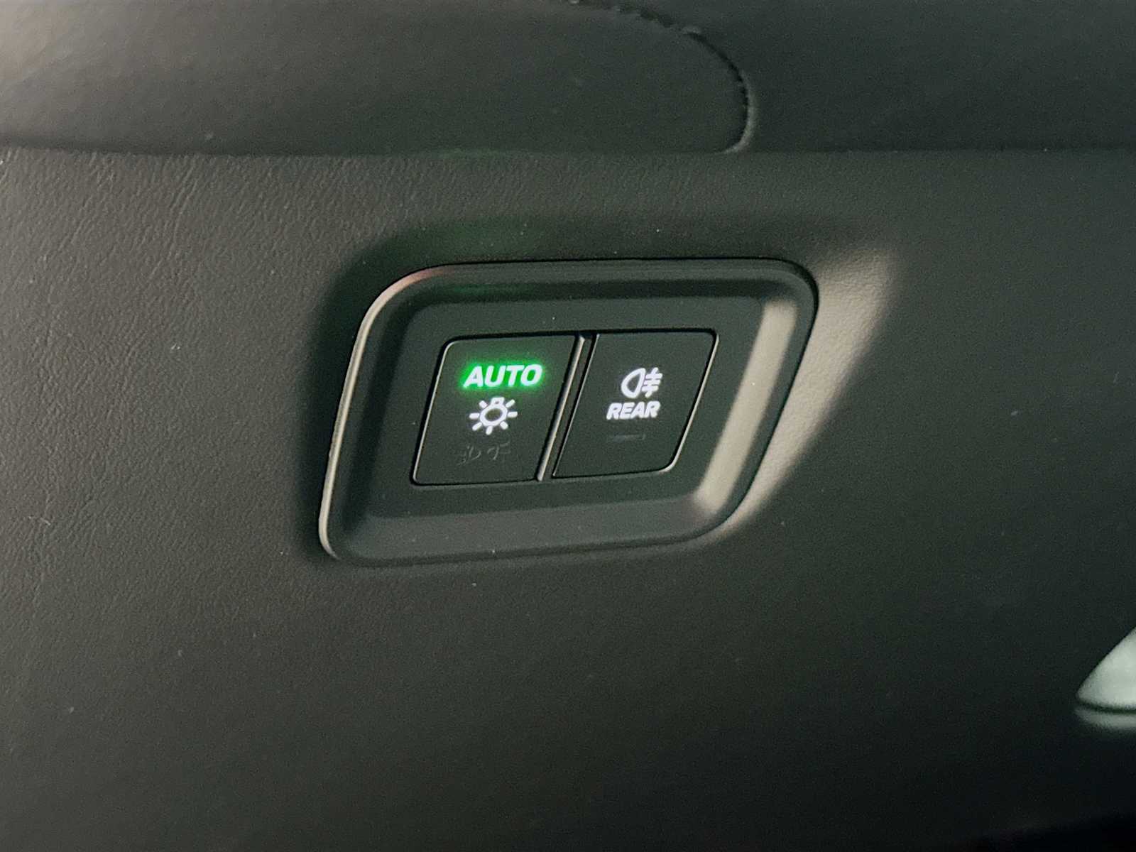 Thumbnail: 2025 Porsche Cayenne - 11