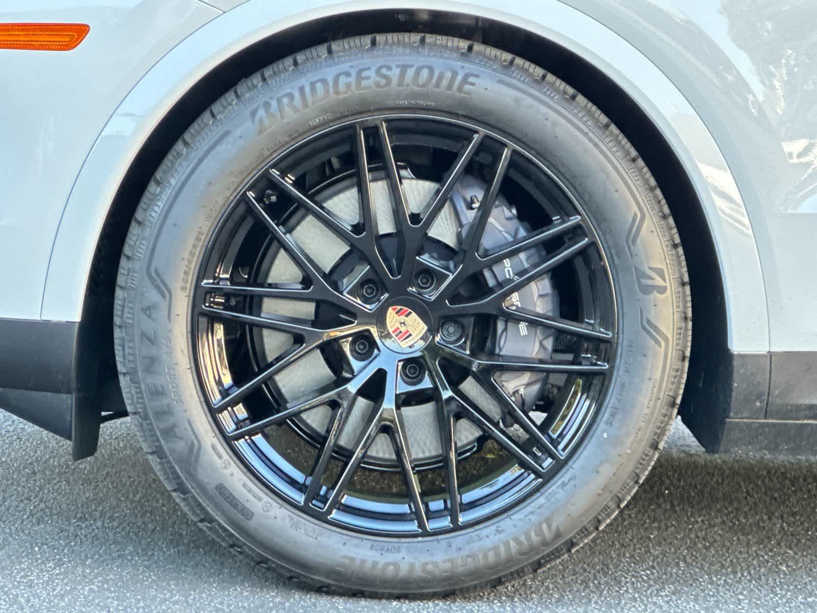 Thumbnail: 2025 Porsche Cayenne - 32