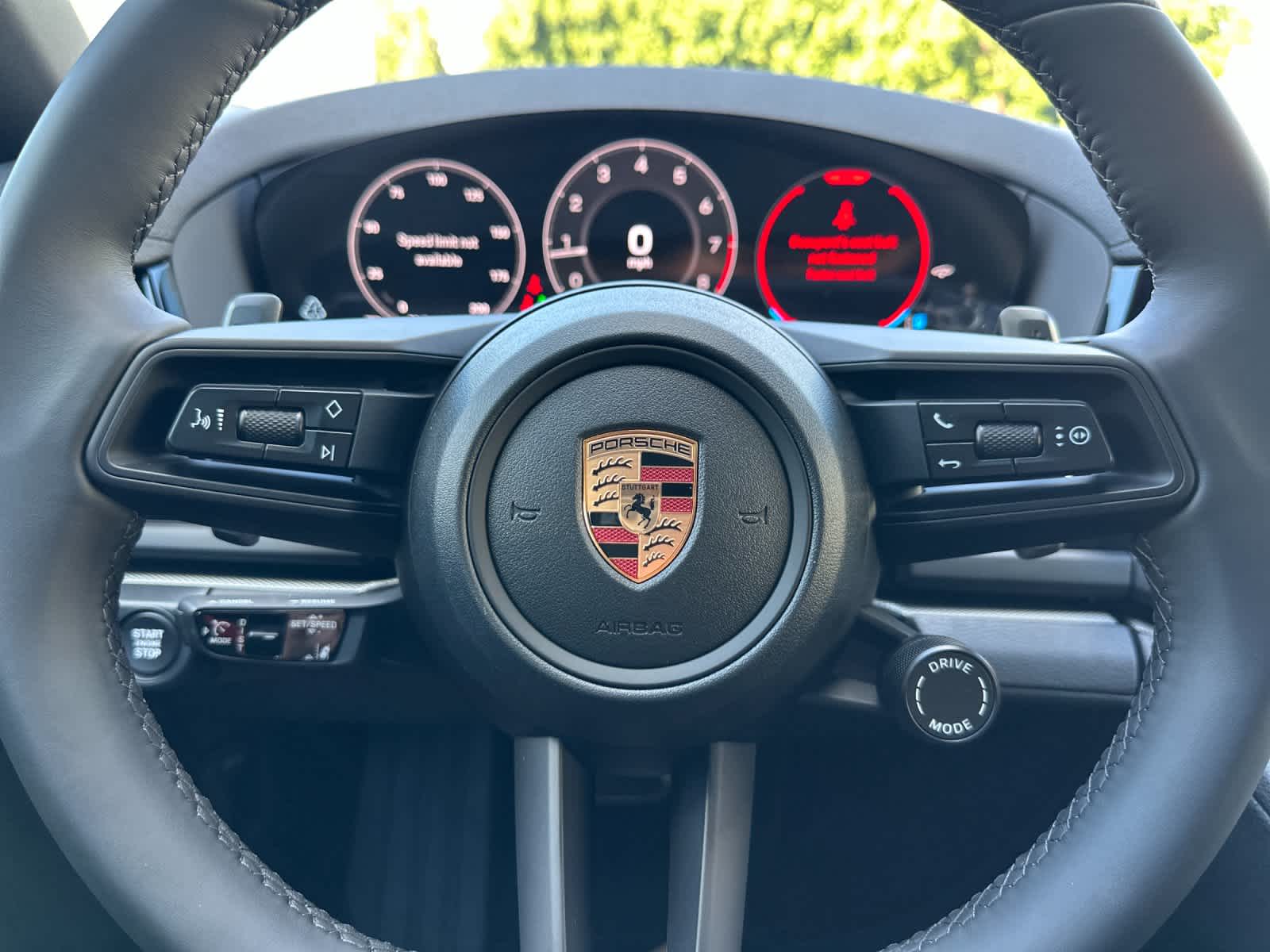 Thumbnail: 2026 Porsche Panamera - 26