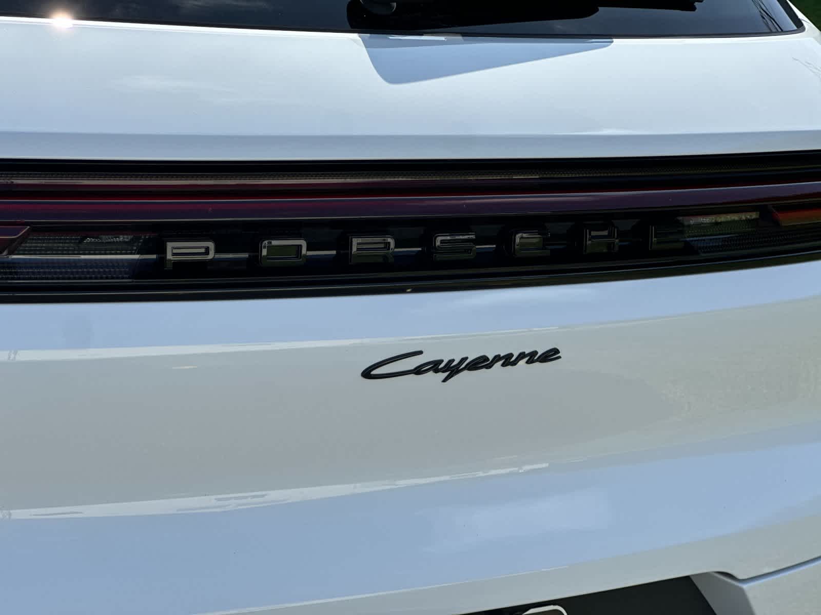 Thumbnail: 2026 Porsche Cayenne - 33
