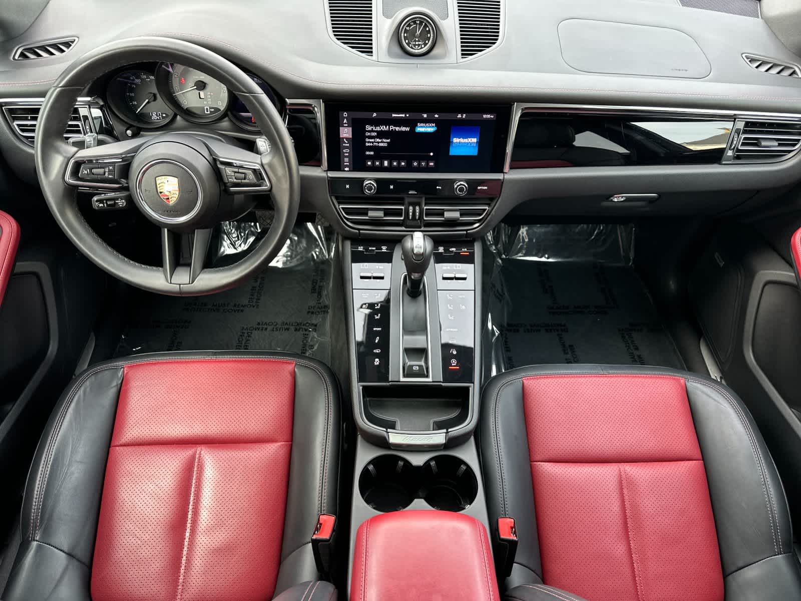 Thumbnail: 2025 Porsche Macan - 6