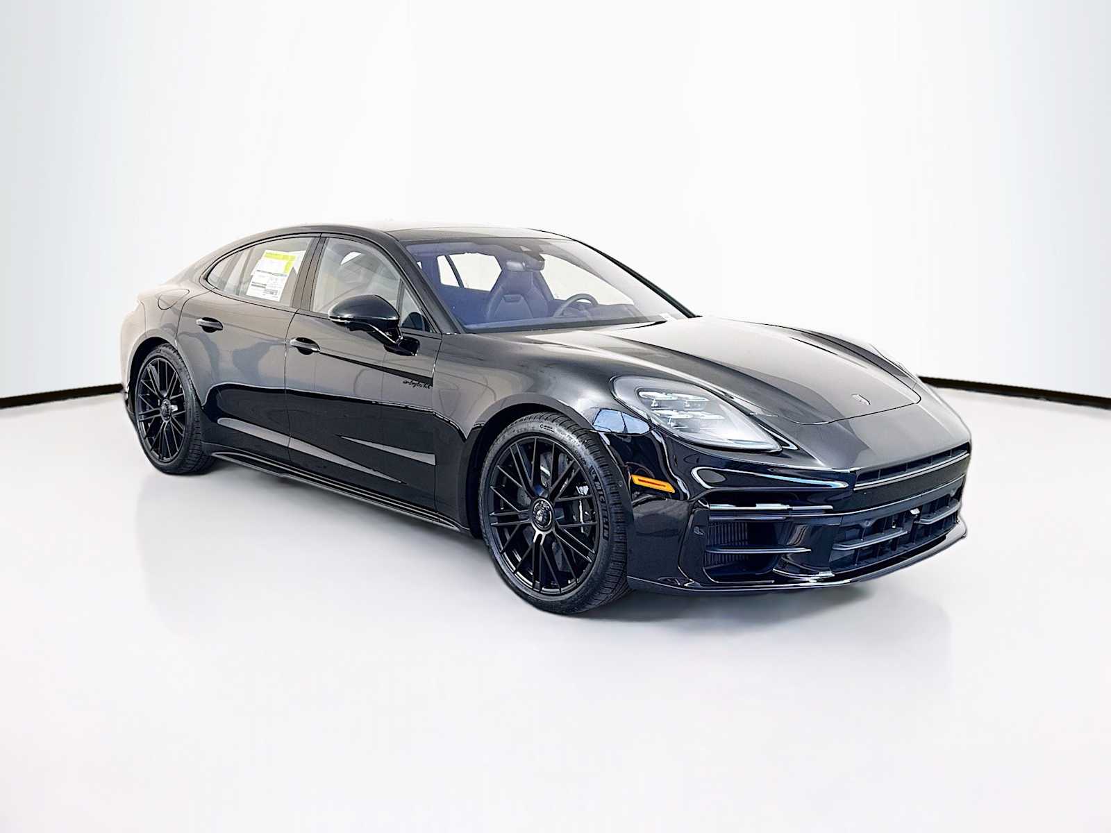 Thumbnail: 2026 Porsche Panamera - 7