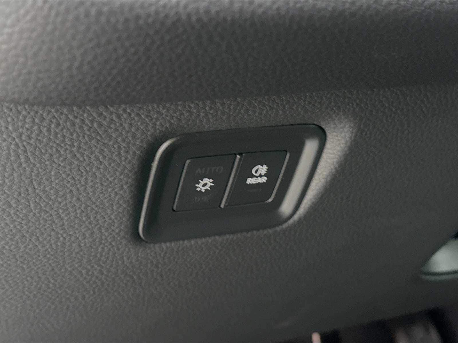 Thumbnail: 2026 Porsche Cayenne - 11