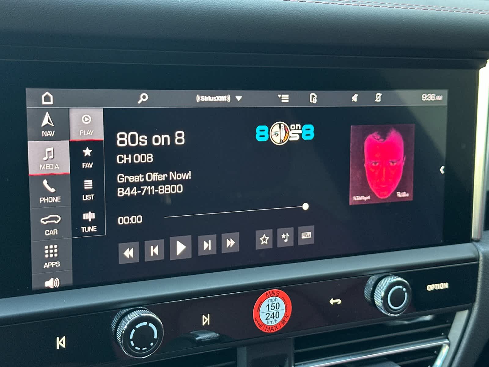 Thumbnail: 2025 Porsche Macan - 21