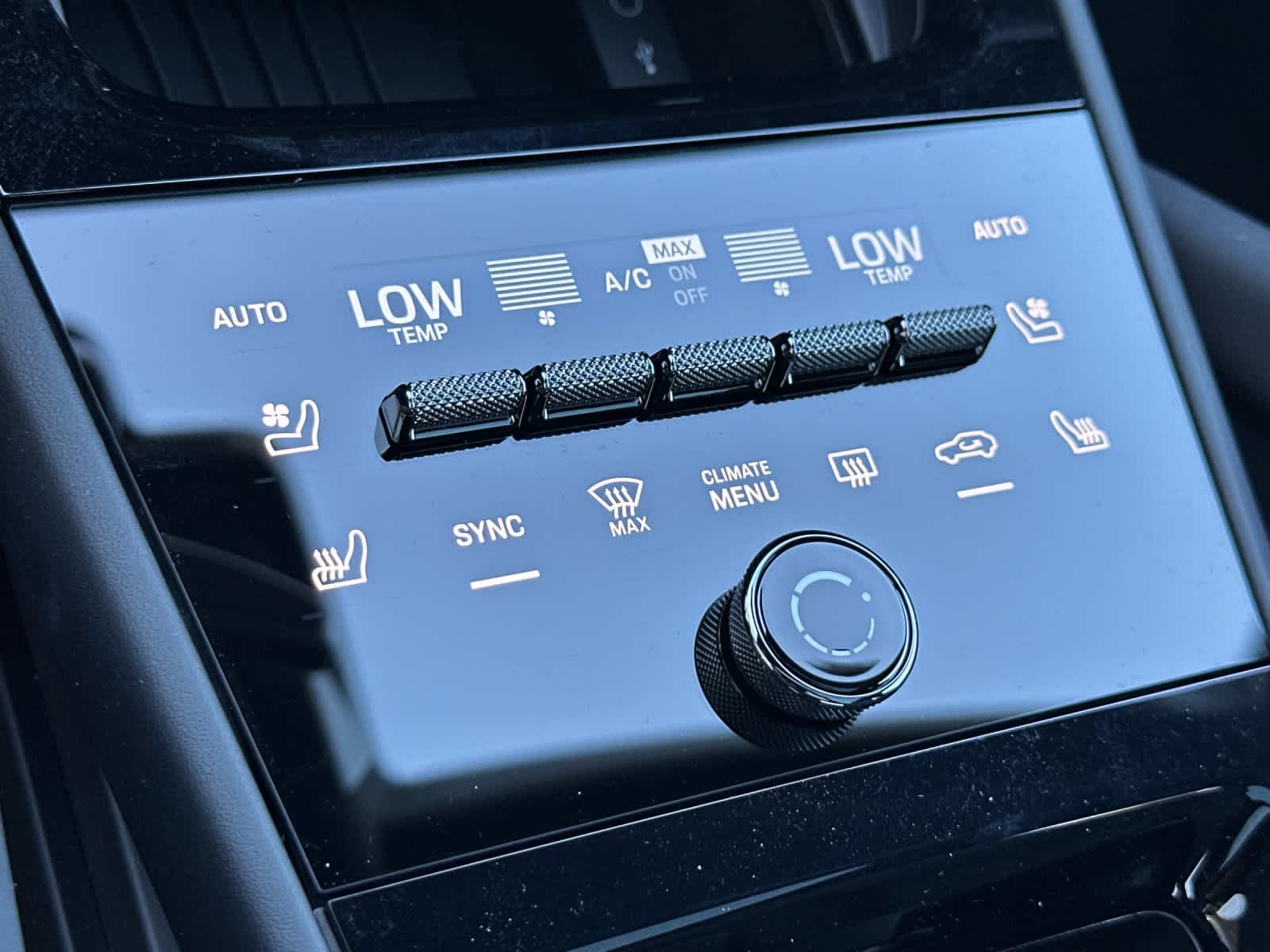 Thumbnail: 2026 Porsche Cayenne - 24