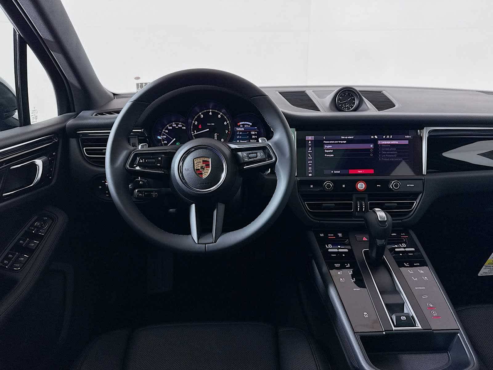 Thumbnail: 2025 Porsche Macan - 18