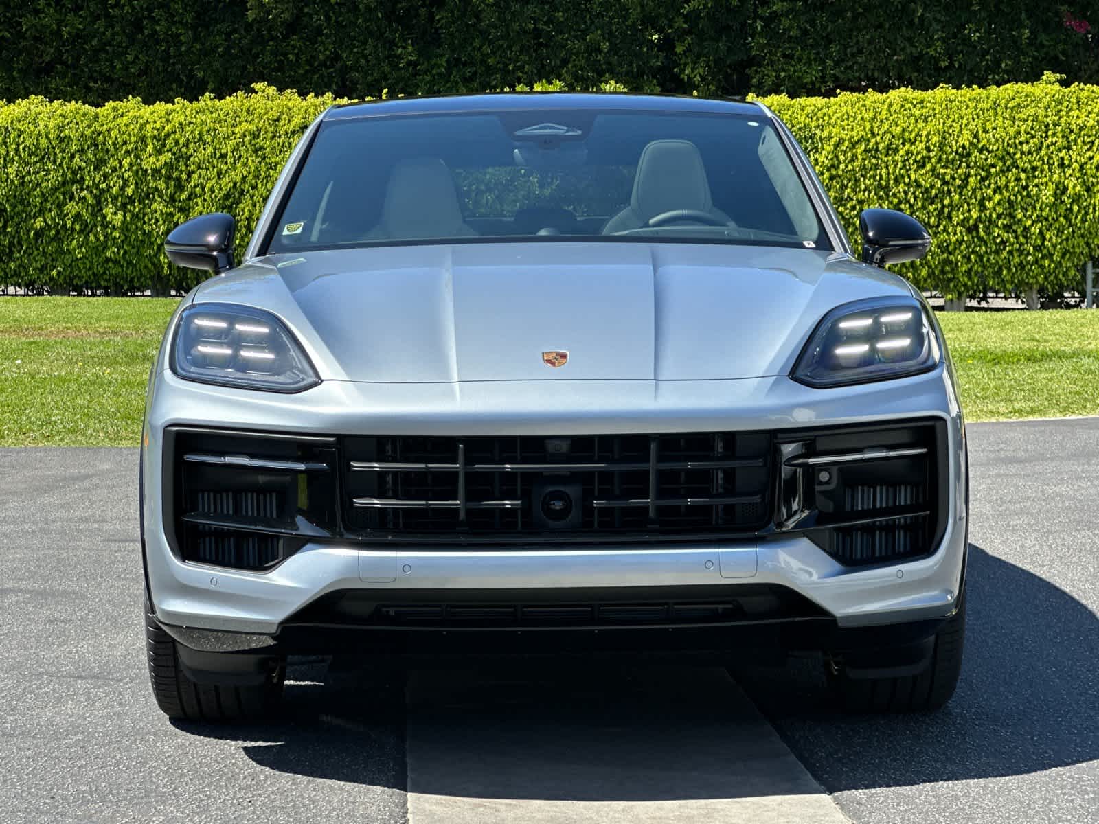 Thumbnail: 2026 Porsche Cayenne - 11