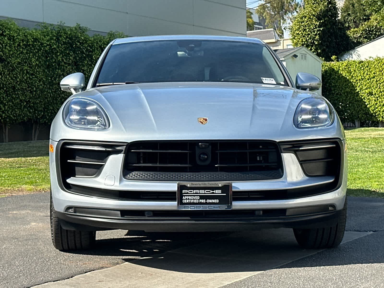 Thumbnail: 2025 Porsche Macan - 11