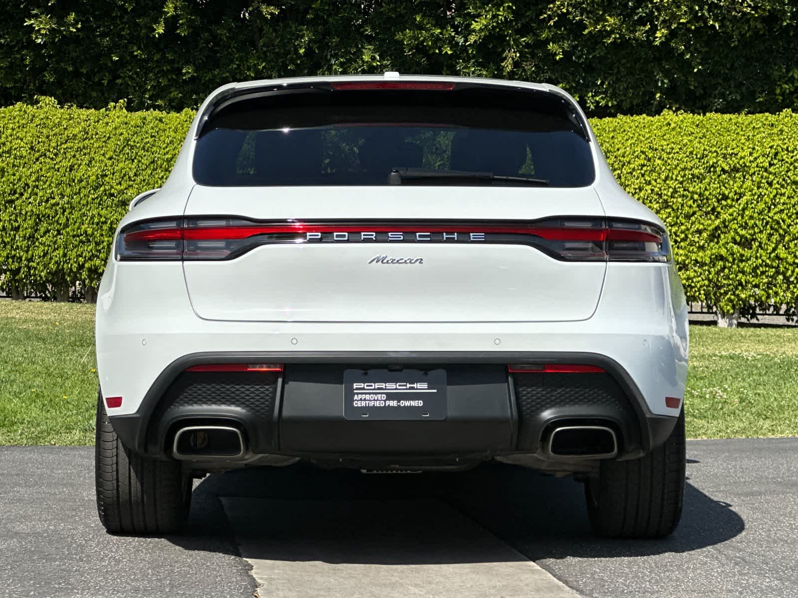 Thumbnail: 2025 Porsche Macan - 7