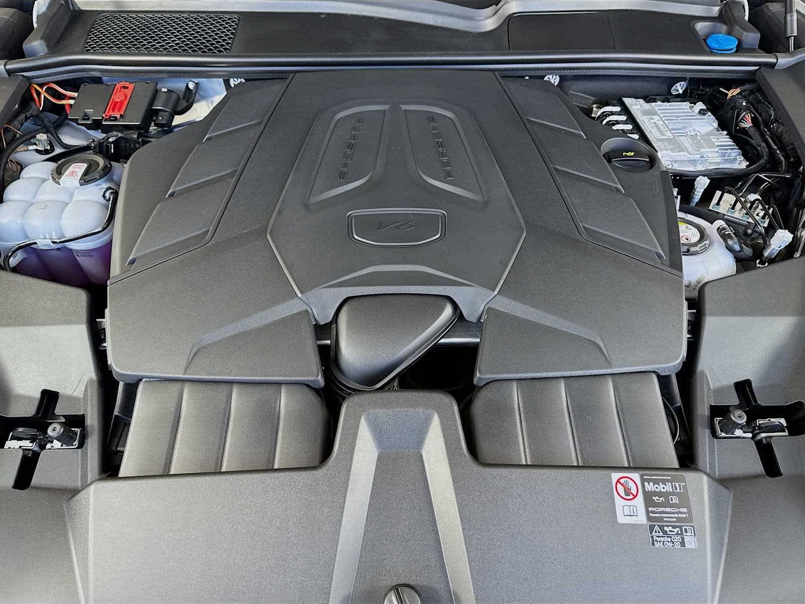 Thumbnail: 2026 Porsche Cayenne - 23