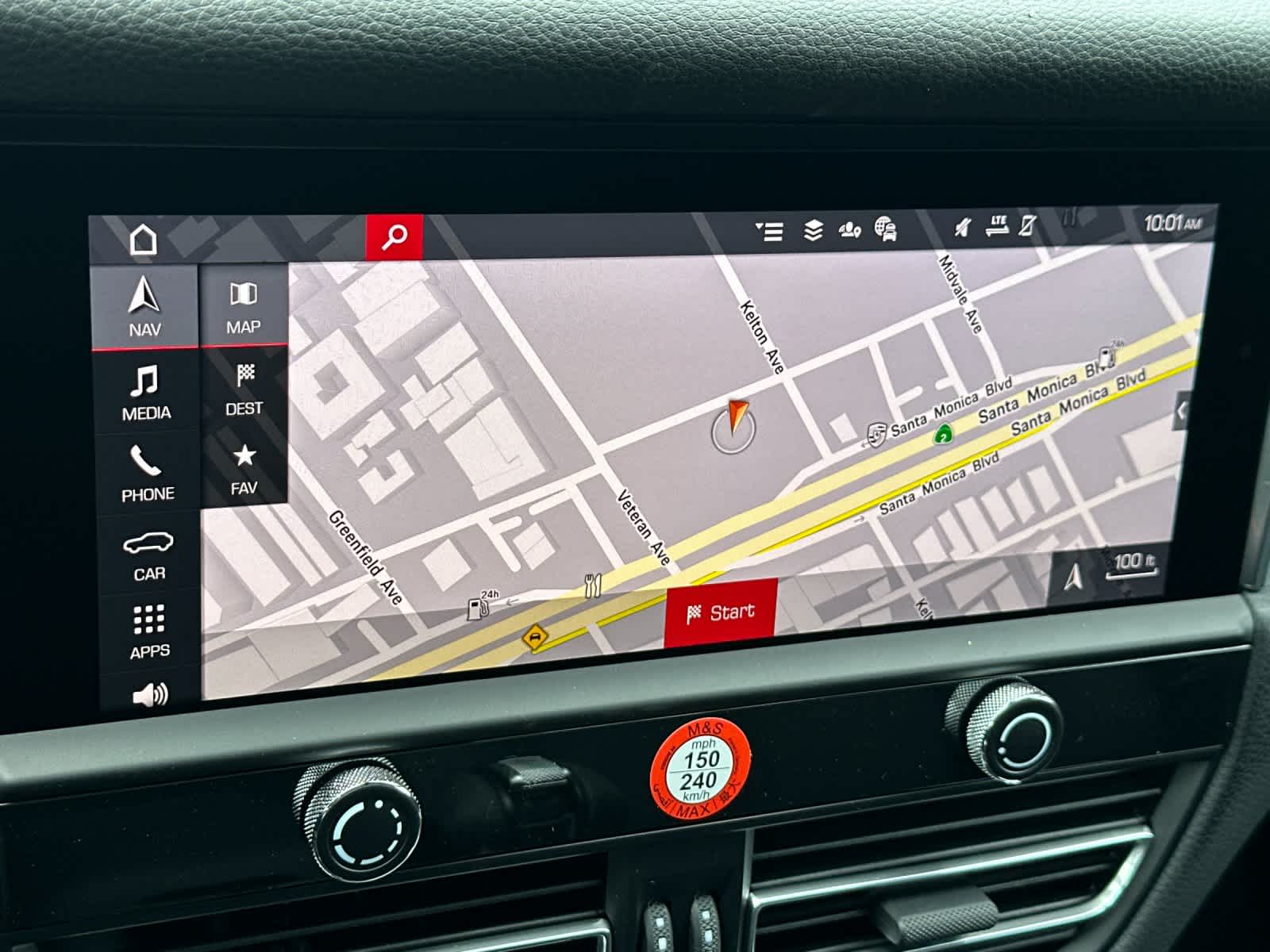 Thumbnail: 2026 Porsche Macan - 21