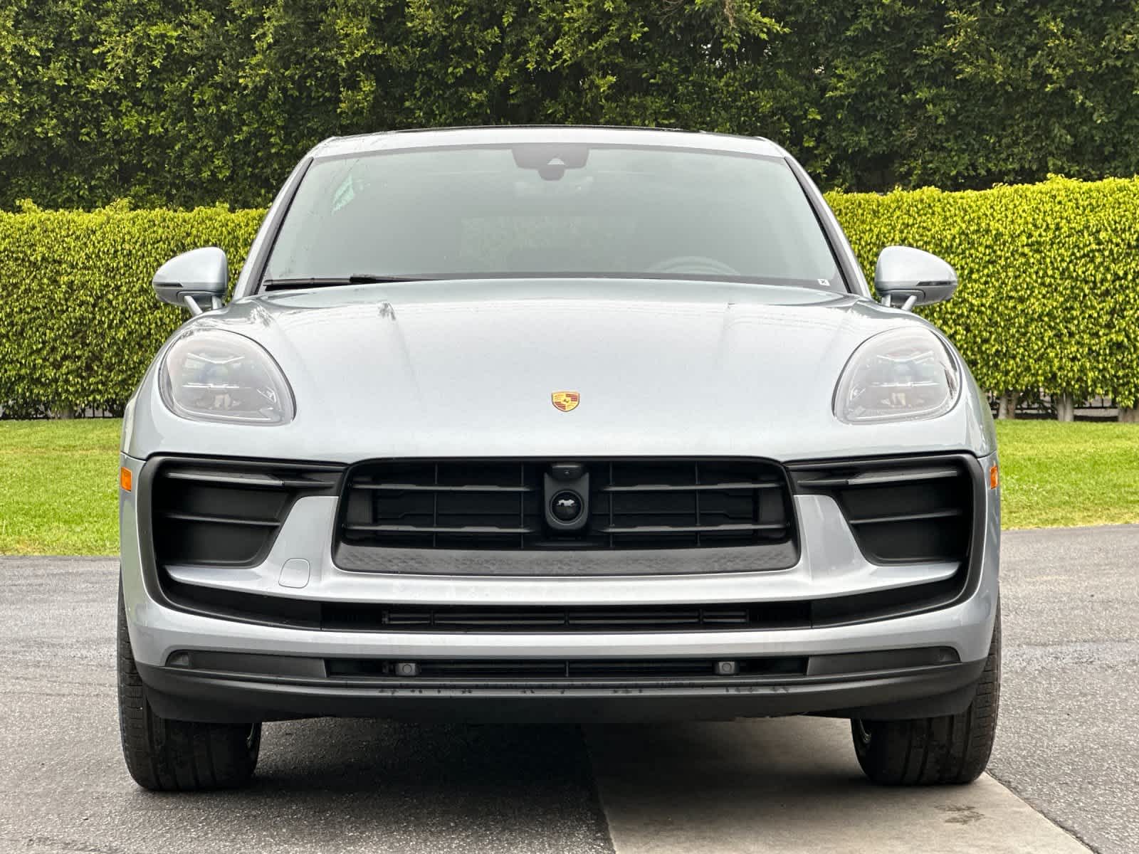 Thumbnail: 2026 Porsche Macan - 11