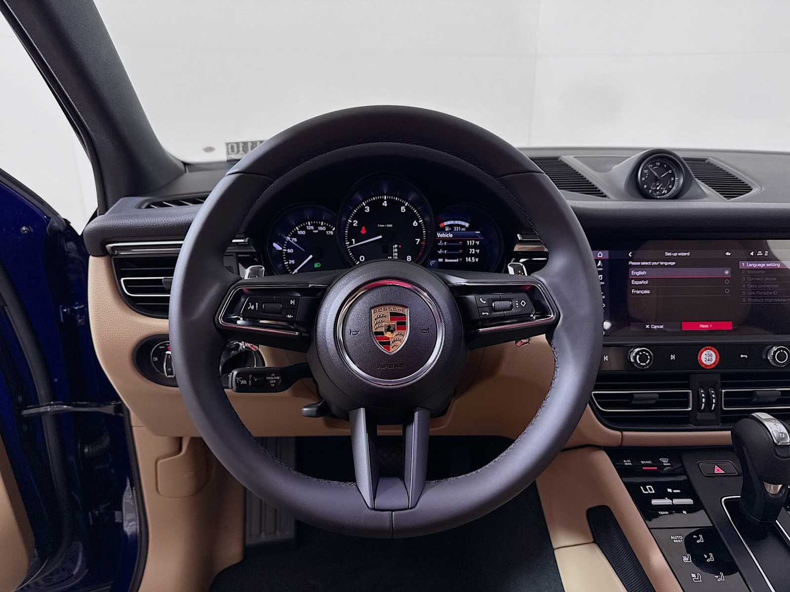 Thumbnail: 2025 Porsche Macan - 12