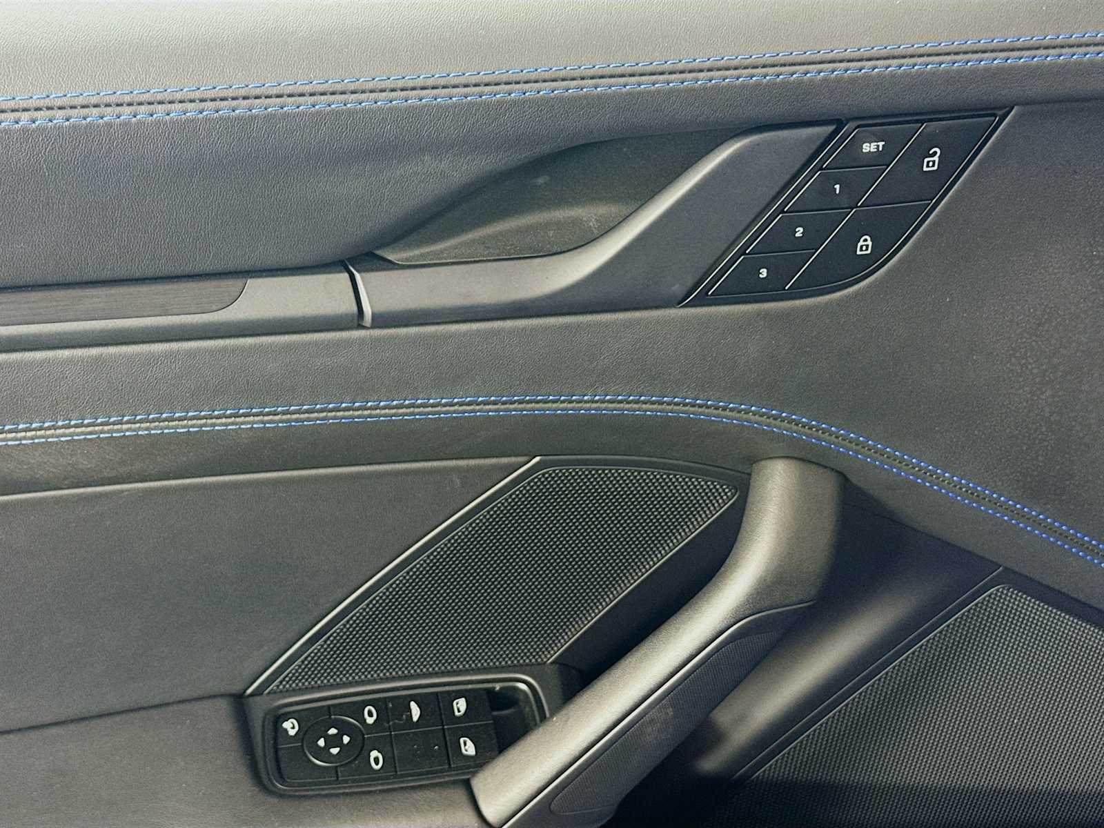 Thumbnail: 2023 Porsche 911 - 15