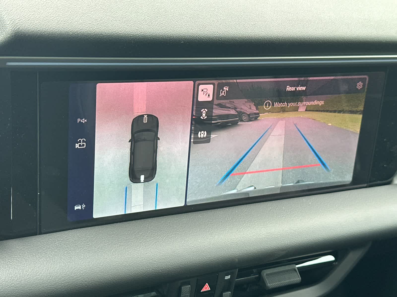 Thumbnail: 2026 Porsche Macan - 22