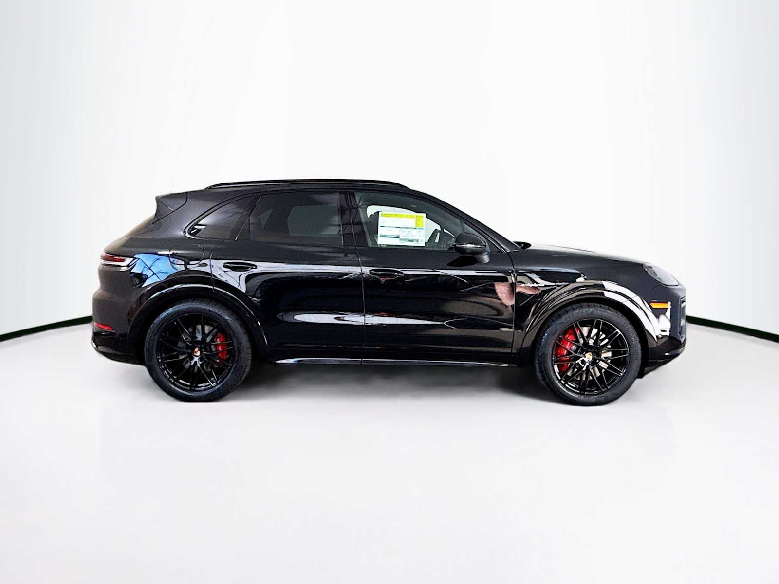 Thumbnail: 2026 Porsche Cayenne - 8