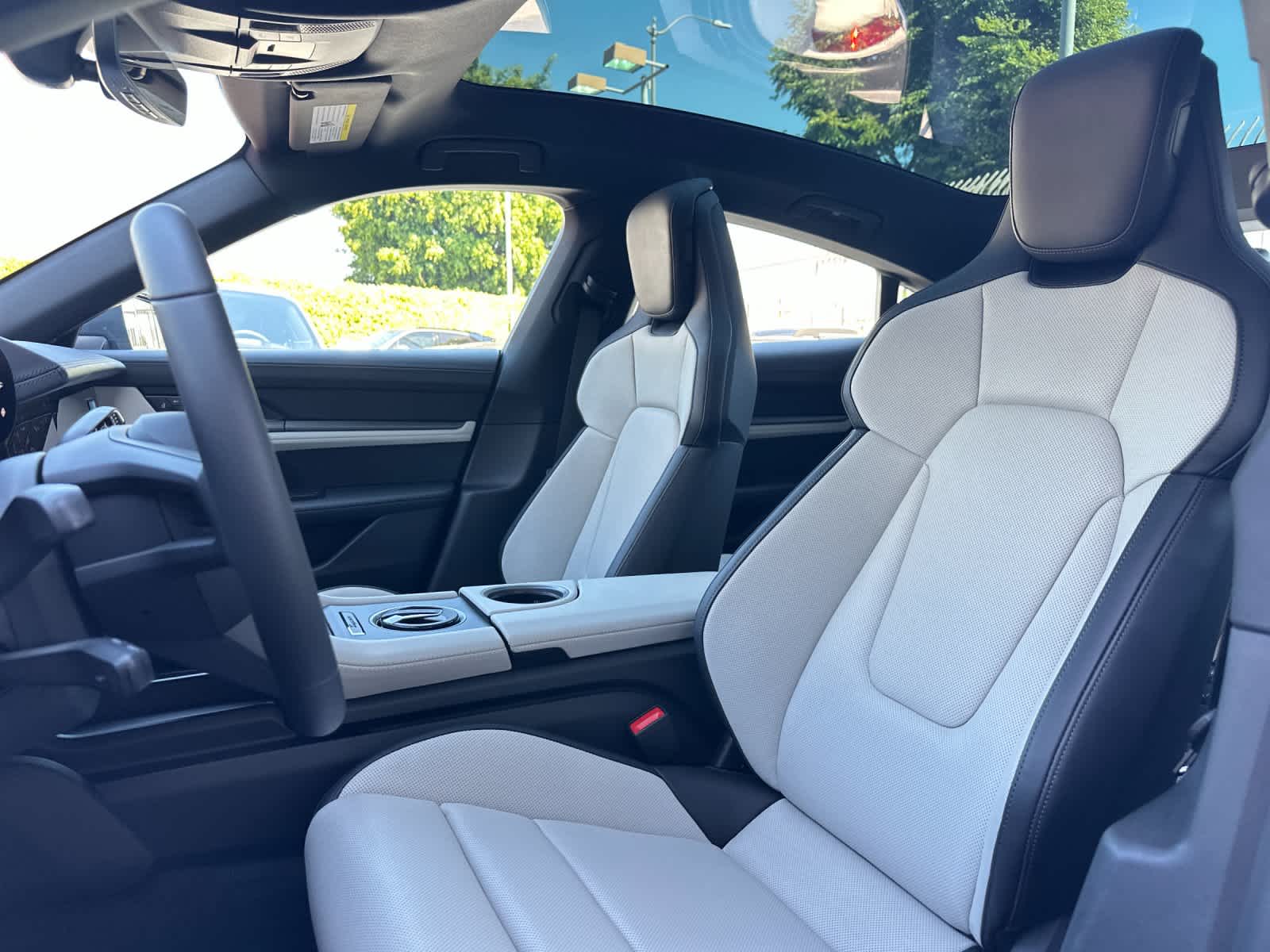 Thumbnail: 2026 Porsche Taycan - 5