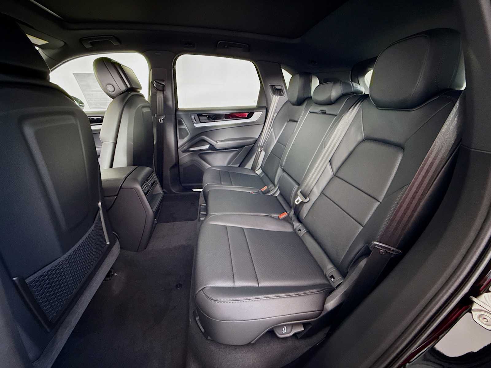 Thumbnail: 2025 Porsche Cayenne - 17