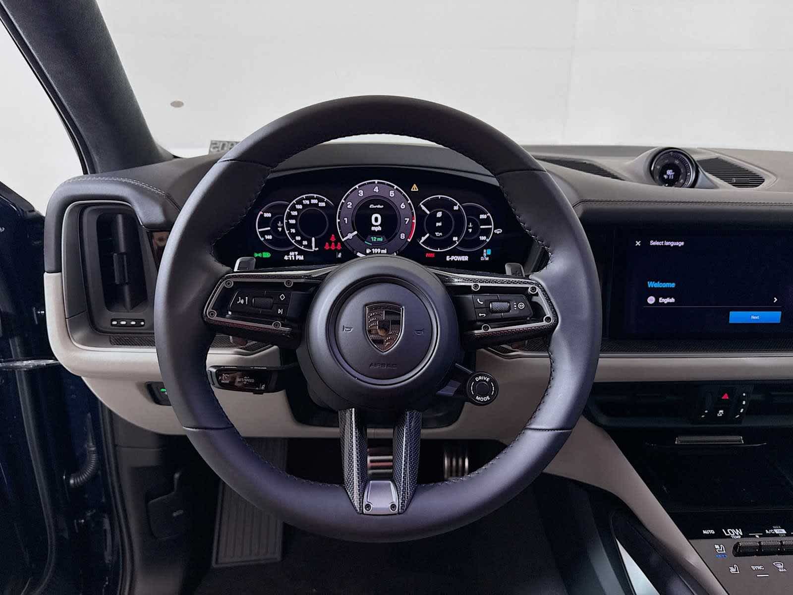 Thumbnail: 2025 Porsche Cayenne - 12