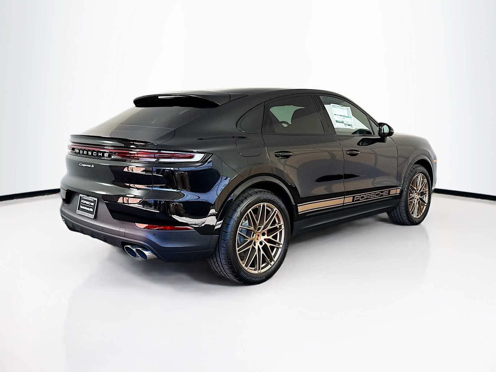 Thumbnail: 2026 Porsche Cayenne - 9