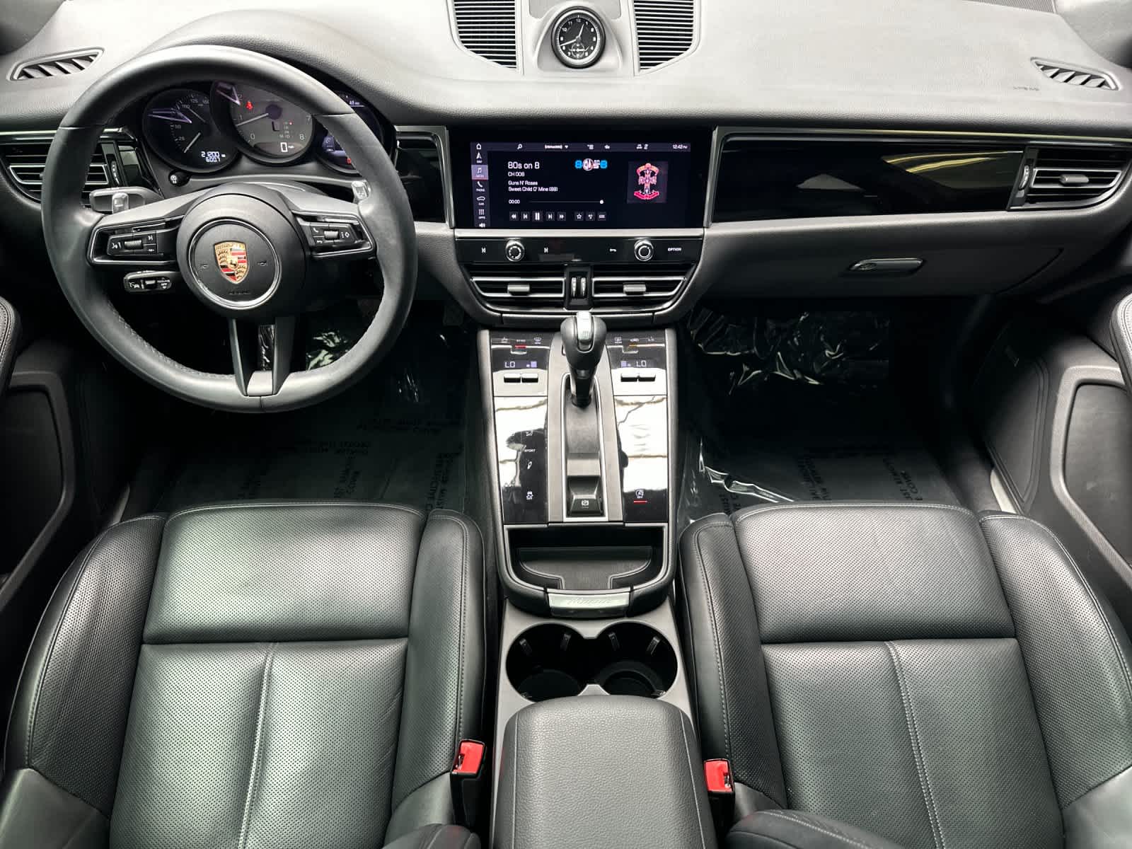 Thumbnail: 2024 Porsche Macan - 6