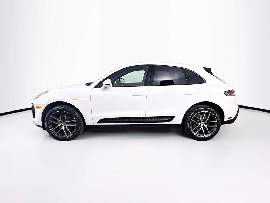 Certified 2024 Porsche Macan SUV