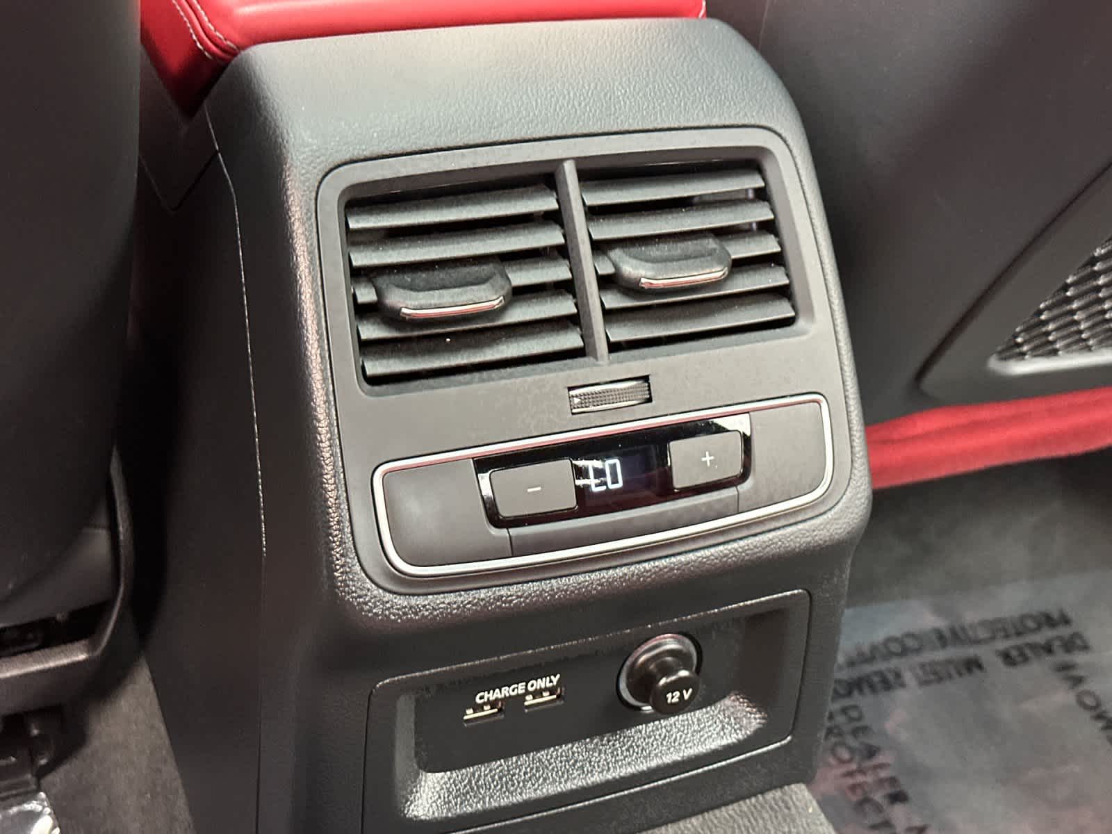 Thumbnail: 2022 Audi S4 - 14