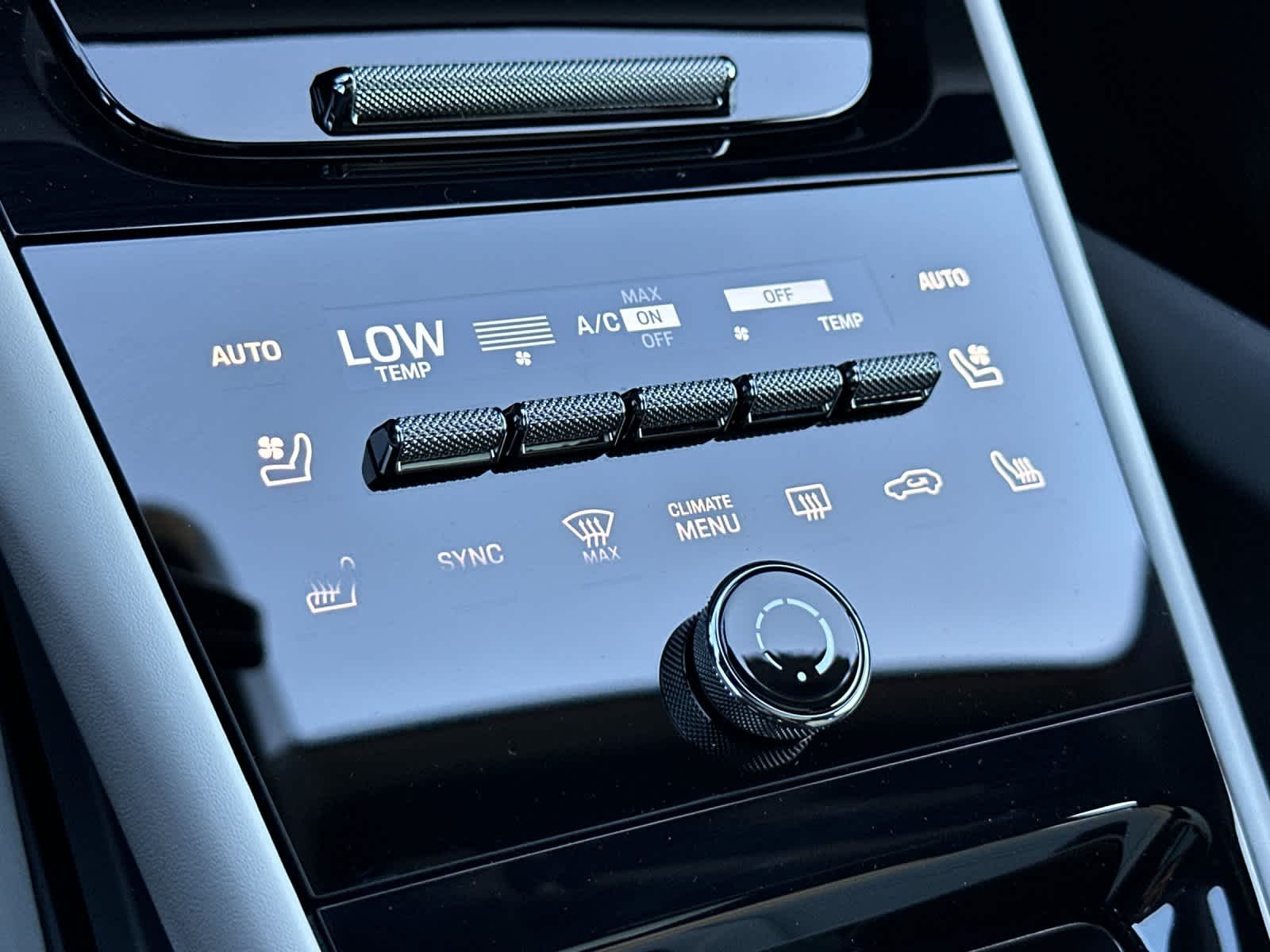 Thumbnail: 2026 Porsche Cayenne - 24