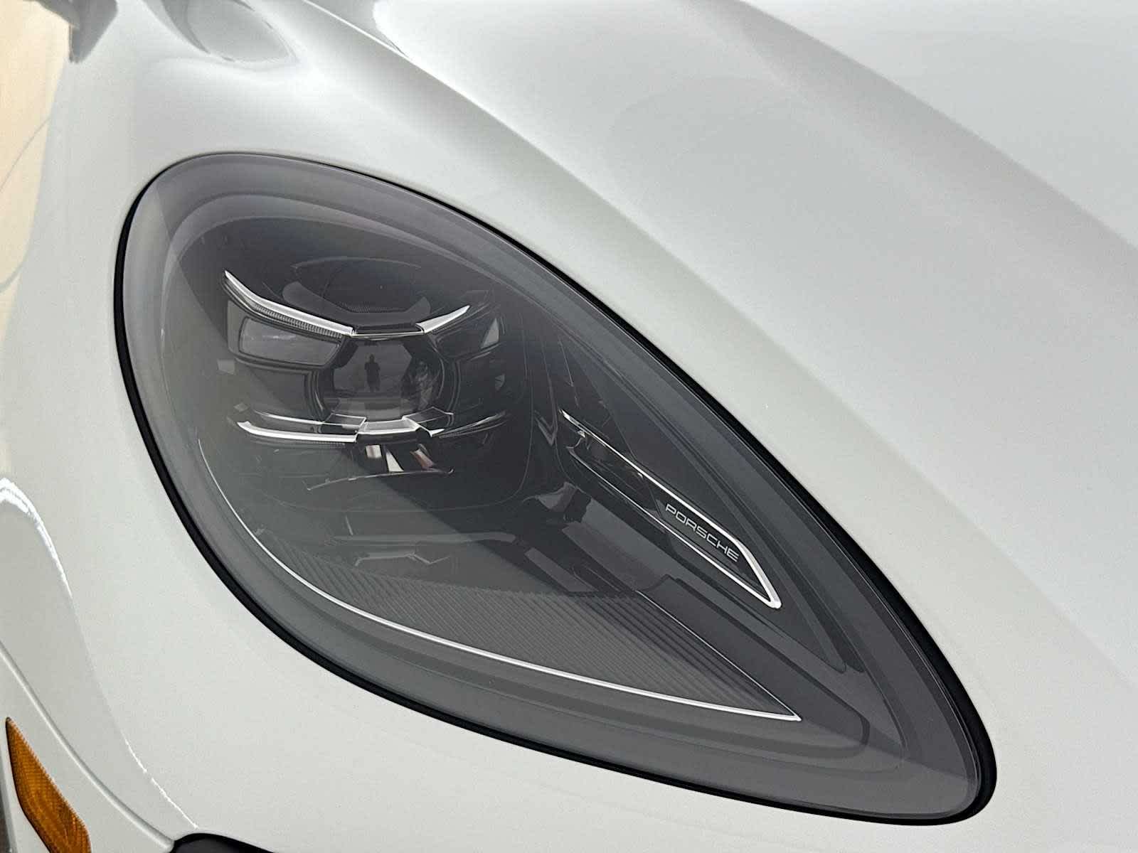 Thumbnail: 2026 Porsche Macan - 28