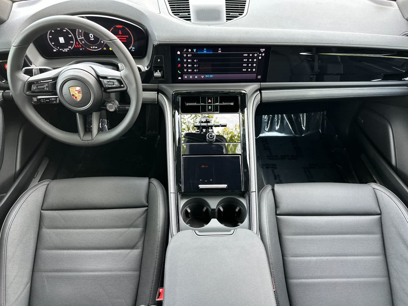 Thumbnail: 2026 Porsche Panamera - 6