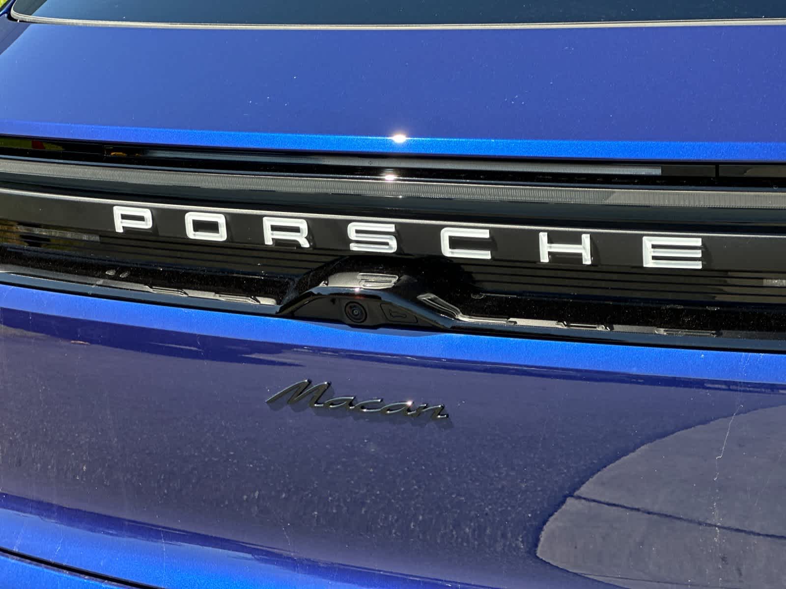 Thumbnail: 2026 Porsche Macan - 33
