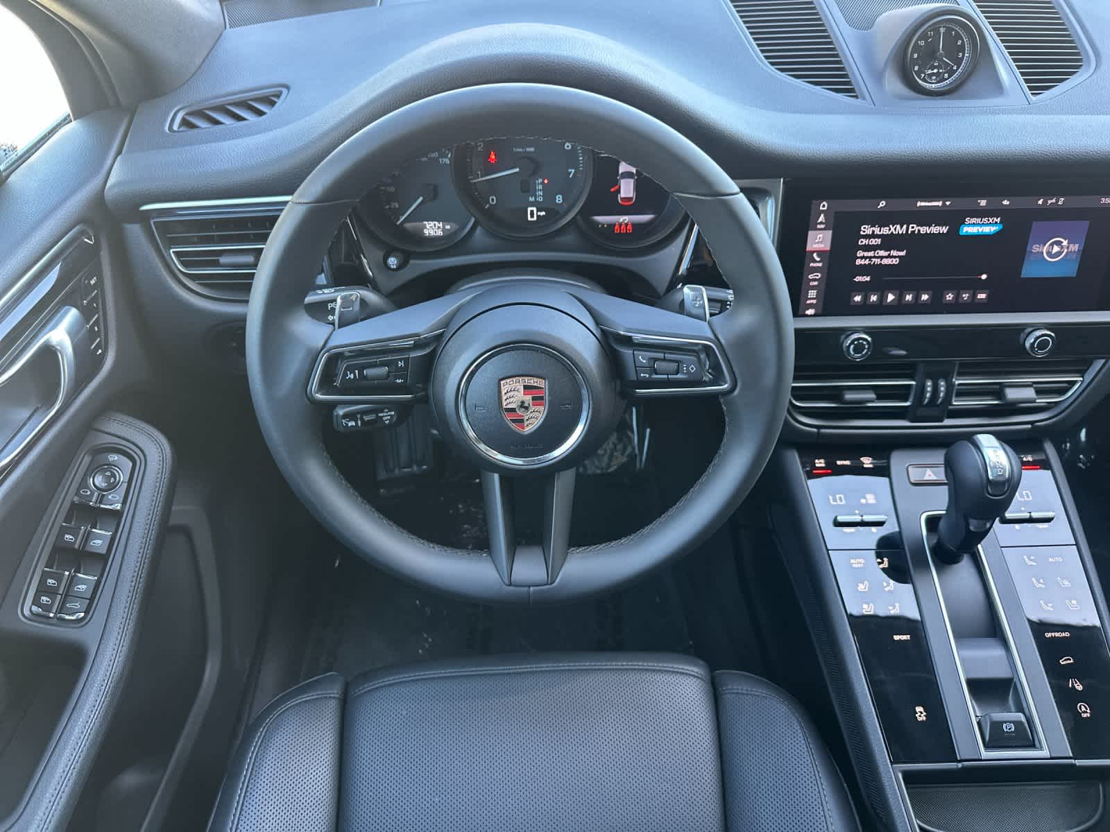 Thumbnail: 2025 Porsche Macan - 14