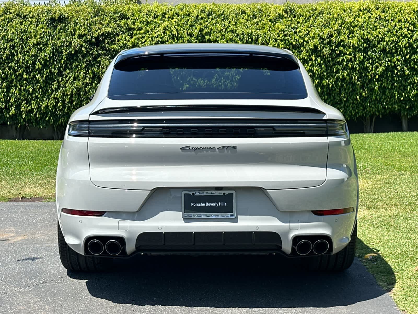 Thumbnail: 2026 Porsche Cayenne - 7