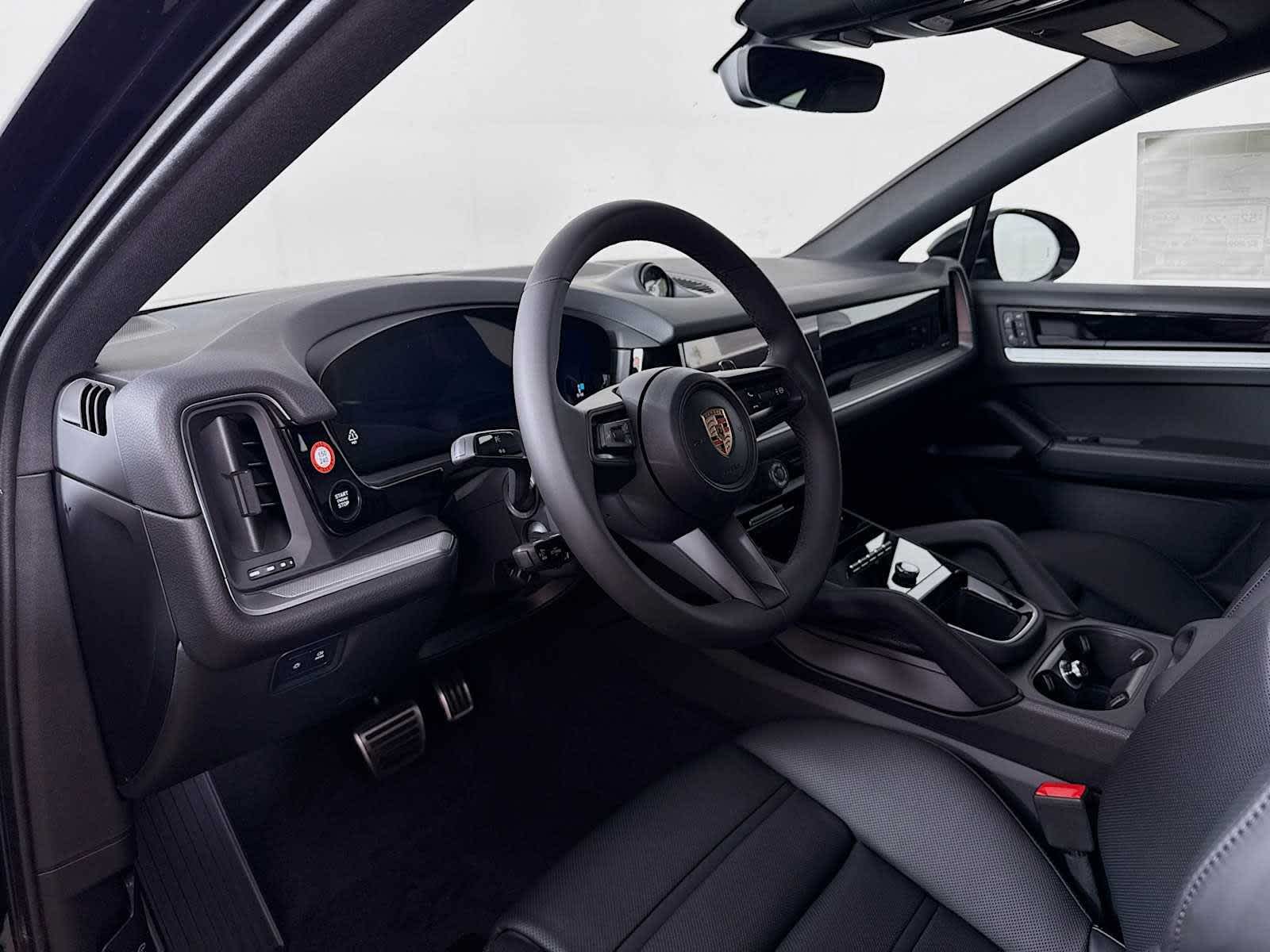 Thumbnail: 2026 Porsche Cayenne - 4