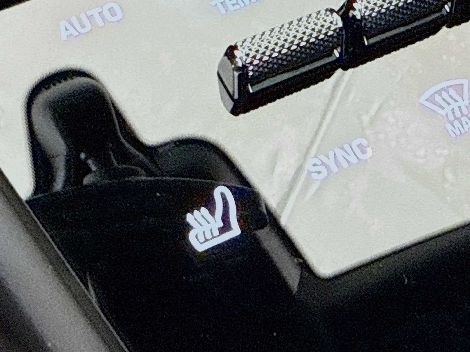 Thumbnail: 2026 Porsche Cayenne - 16