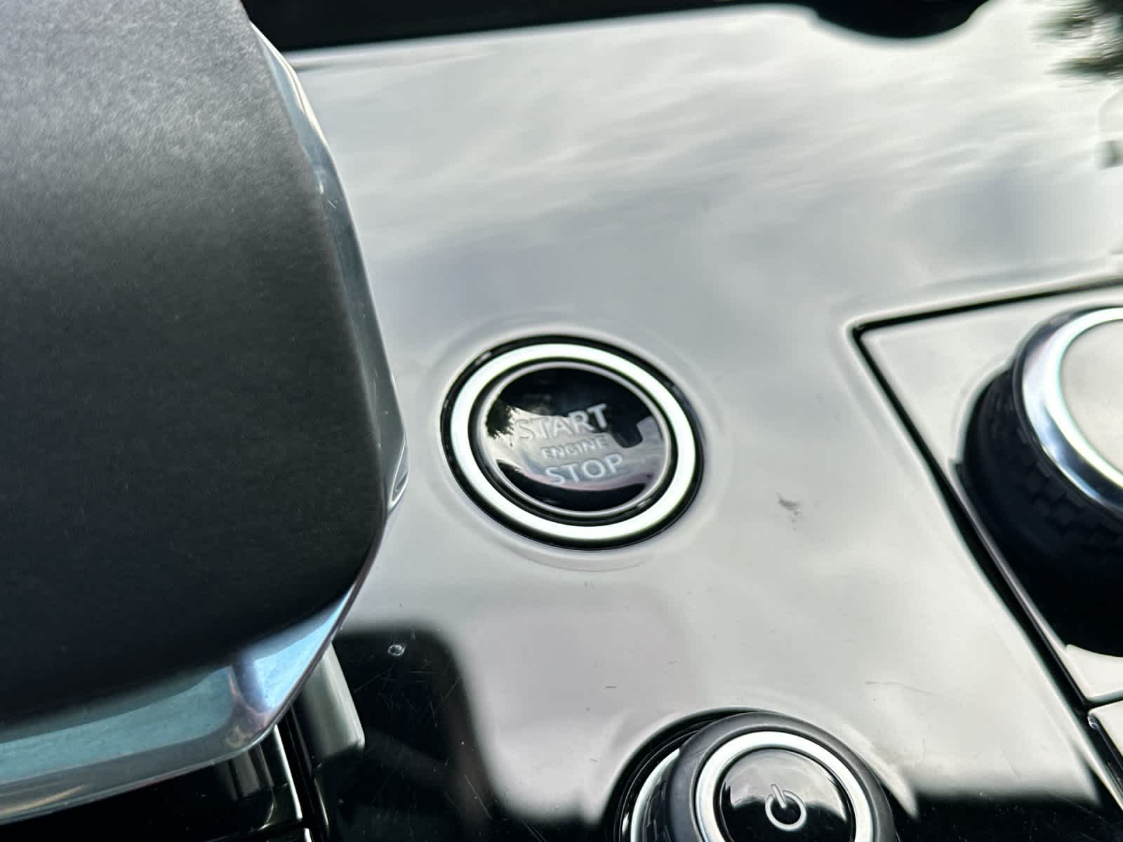 Thumbnail: 2023 Land Rover Range Rover Sport - 26