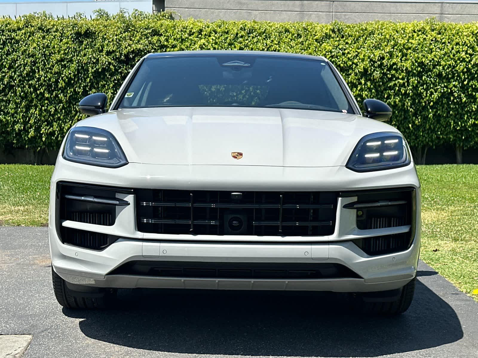 Thumbnail: 2026 Porsche Cayenne - 11