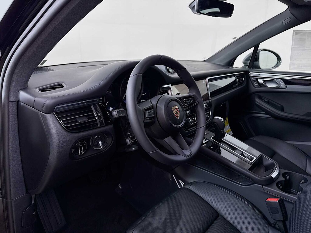 New 2025 Porsche Macan SUV