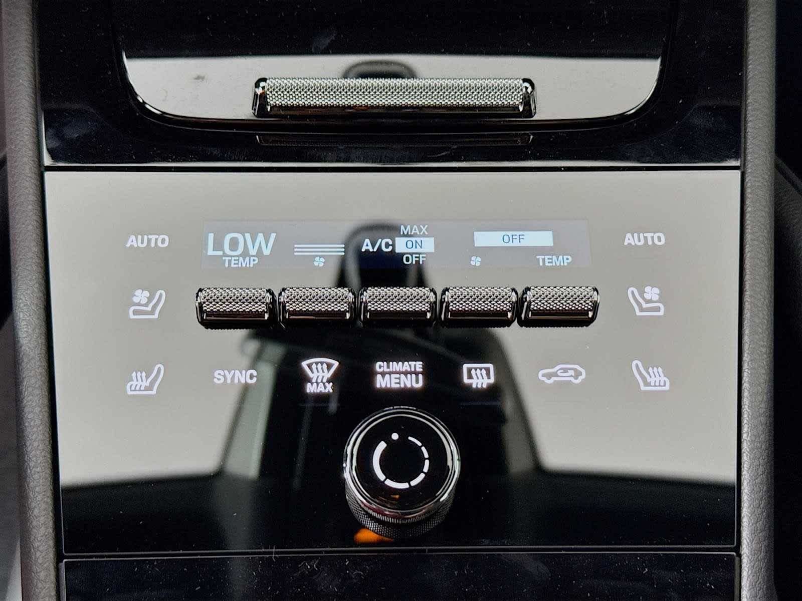 Thumbnail: 2026 Porsche Cayenne - 13