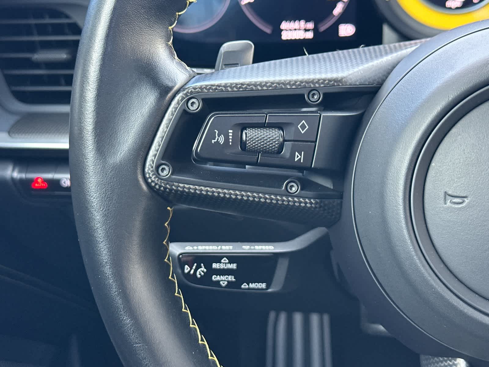 Thumbnail: 2022 Porsche 911 - 22