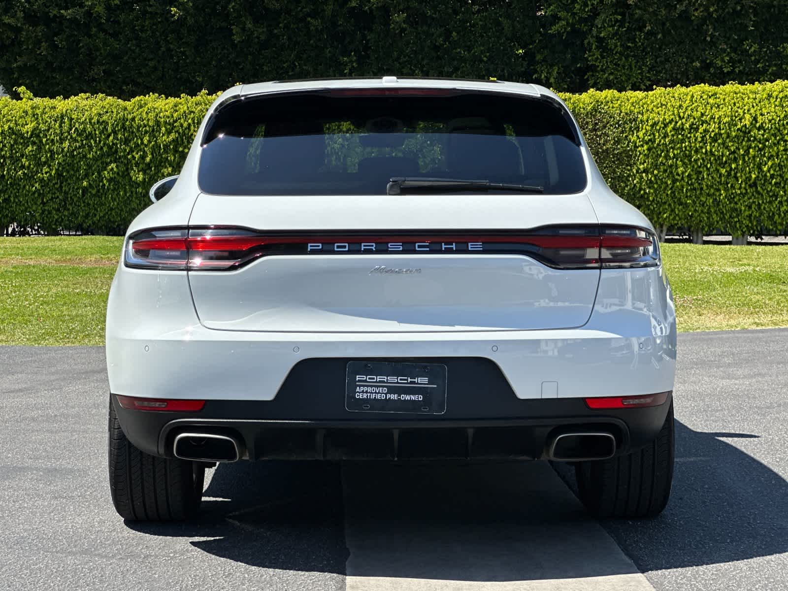 Thumbnail: 2020 Porsche Macan - 7