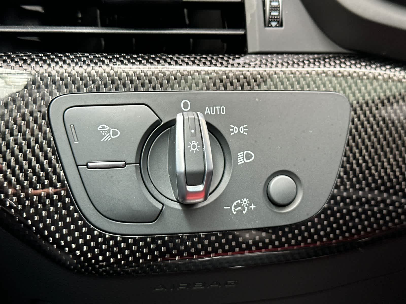 Thumbnail: 2022 Audi S4 - 28