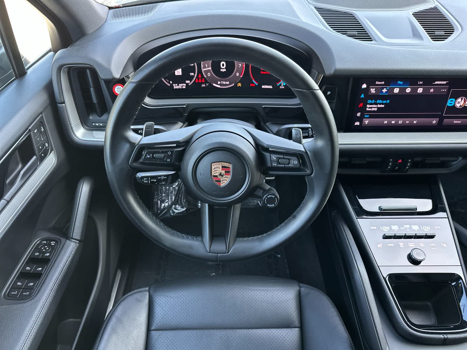 Thumbnail: 2024 Porsche Cayenne - 15